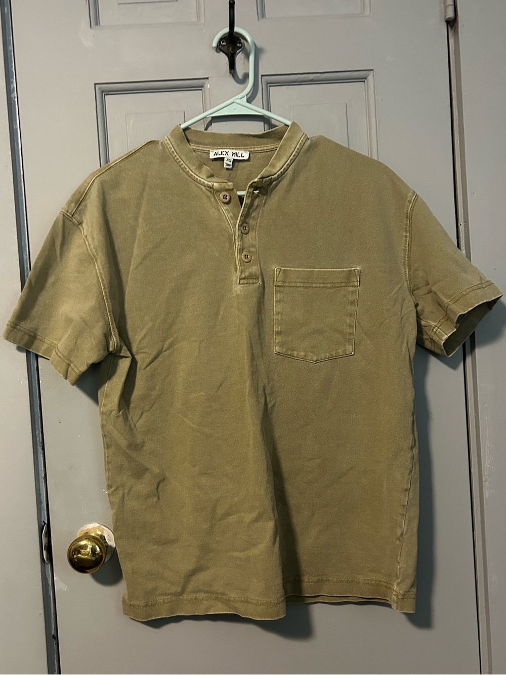 Alex Mill Garment Dyed Olive Short Sleeve Henley Pocket Tee XS
